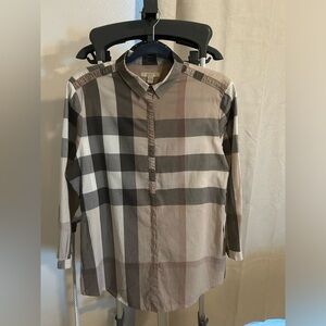 Burberry ladies Brit shirt, size L.